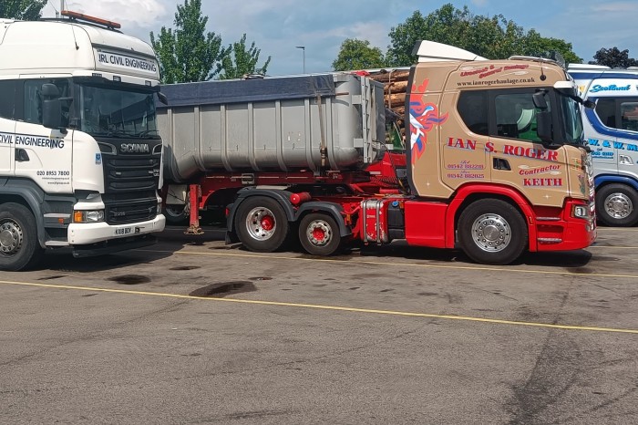 Lorry drivers encouraged to have mental health ‘cabversations’ during breaks