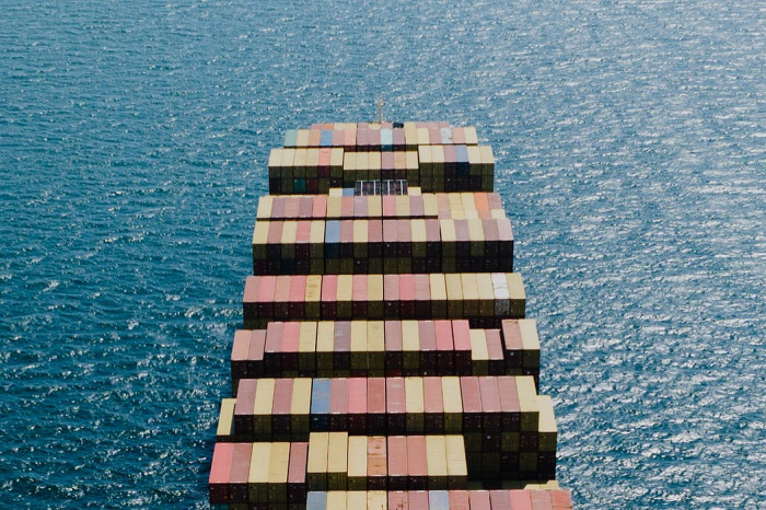 ‘Maritime Decarbonisation’ co-authors reveal the key drivers needed to accelerate green shipping