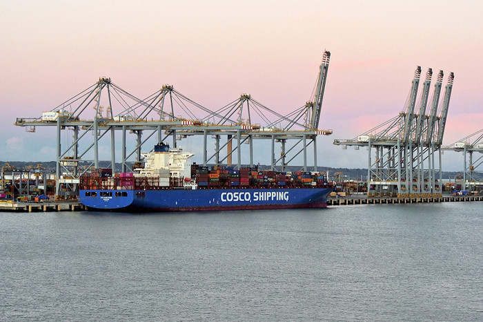 Survey finds UK medium-sized businesses most concerned by potential supply chain disruption