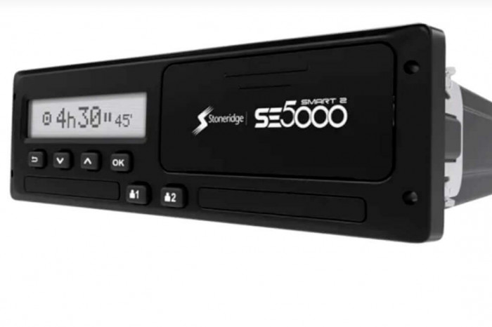 Hauliers urged to prepare for smart tachograph deadline by tachograph manufacturer