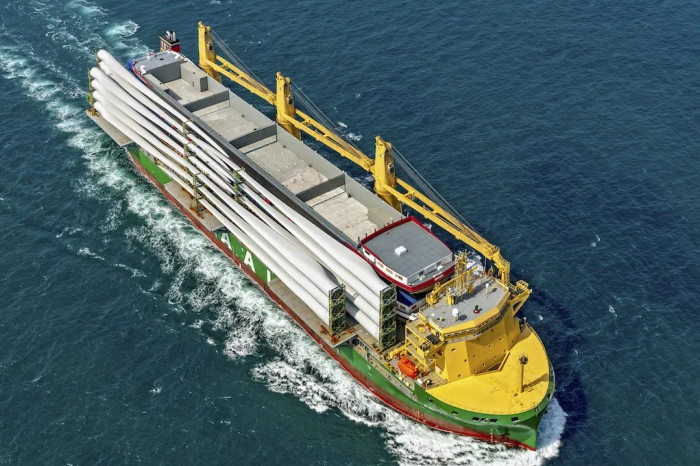 AAL expands multipurpose cargo offering with new Asia-Europe service