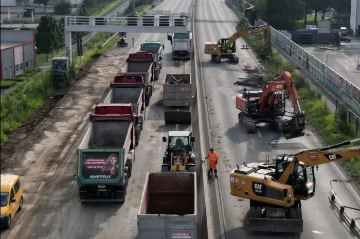 German A40 near Bochum closed until December for roadworks
