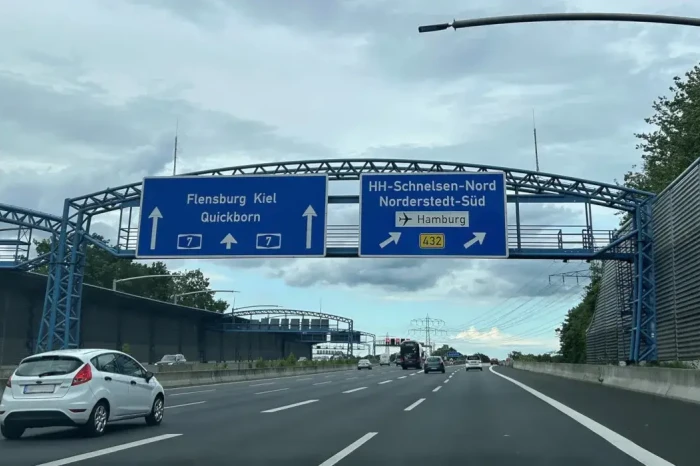 31-hour closure of the A7 motorway in Germany