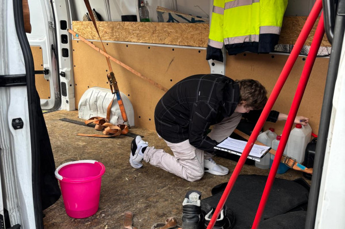 The Importance of Keeping Fleet Vehicles Clean: Don’t Forget the Cargo Area!