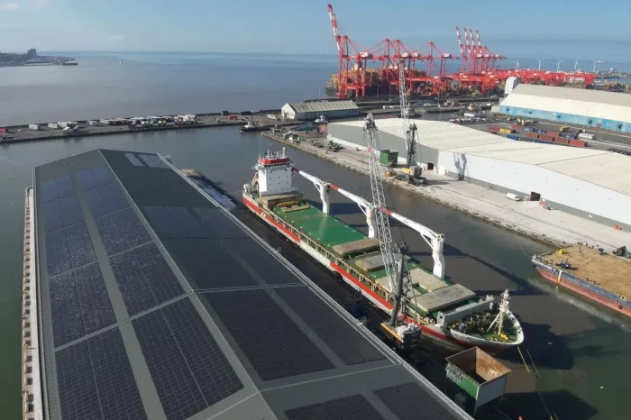 New deep water bulk berth opens at Port of Liverpool