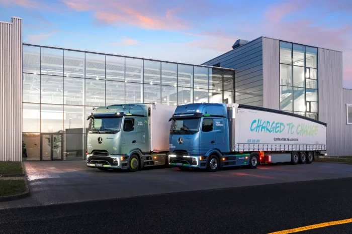 Mercedes-Benz tests relay trucking with EVs and diesels