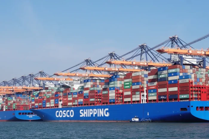 China’s Cosco eyes role in $19bn Hutchinson ports deal