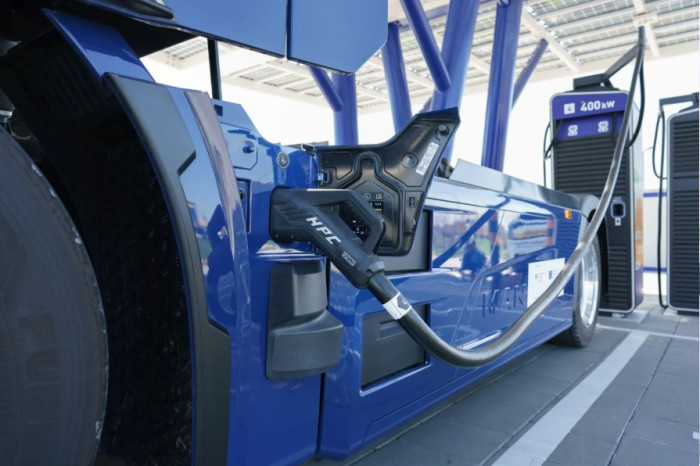 The heavyweight pivot: why 2026 is the ‘point of no return’ for electric trucking