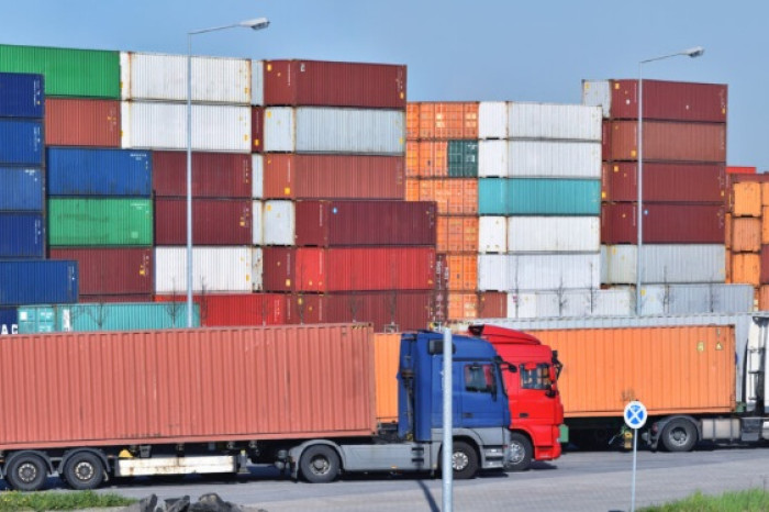 Supply chains are shifting as German exporters face rising payment risks