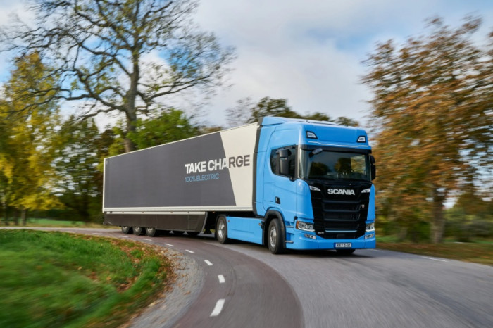 Scania targets payload fears with under-cab battery and megawatt charging