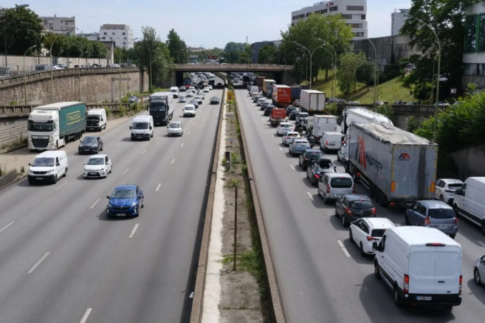 No parking, so he stopped on the hard shoulder. Now he’s been sentenced